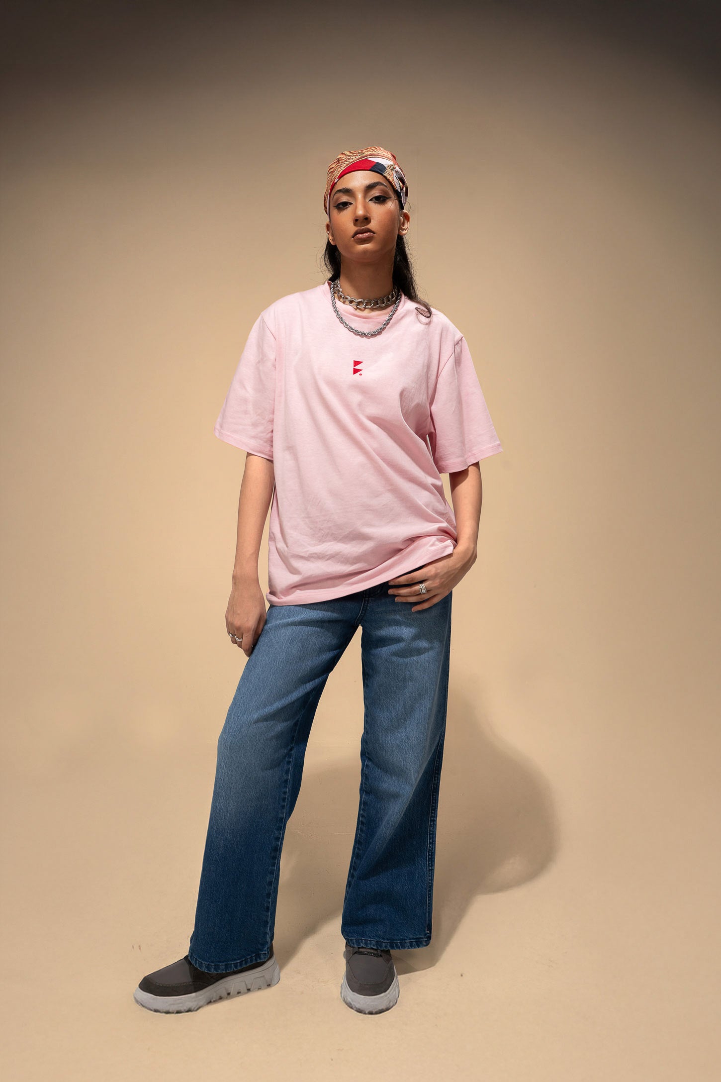 OVERSIZED T-SHIRT